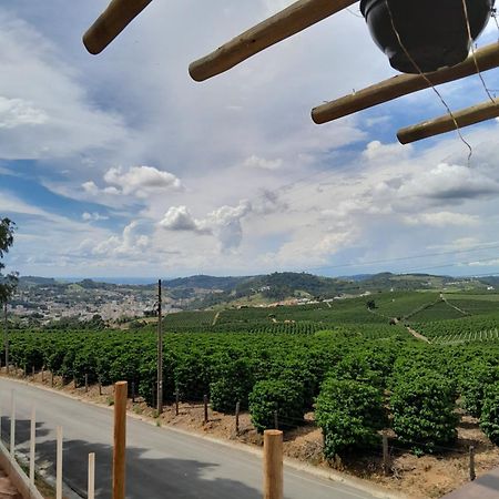 Pousada Fazendinha Alto Da Serra سيرا نيجرا المظهر الخارجي الصورة